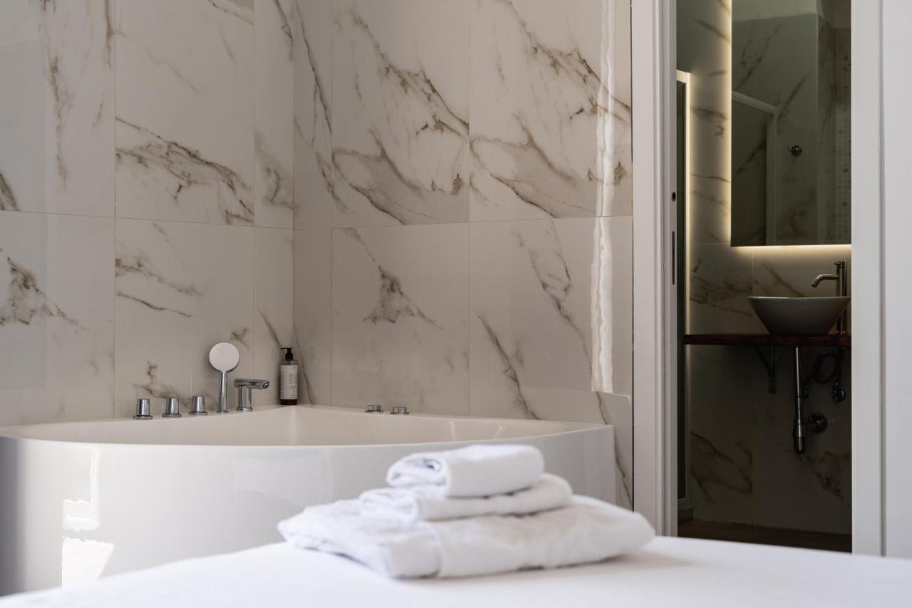 La Bella Vita Luxury Apartament And Travel Solution Neapol Zewnętrze zdjęcie