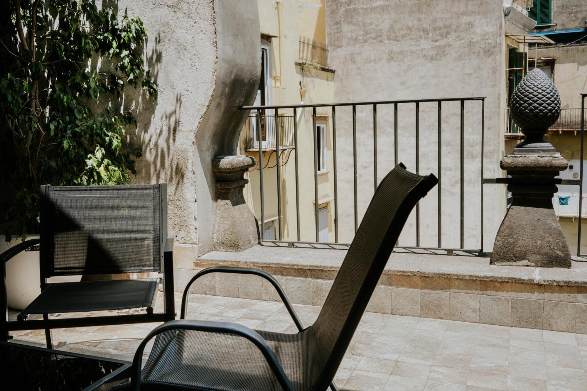 La Bella Vita Luxury Apartament And Travel Solution Neapol Zewnętrze zdjęcie