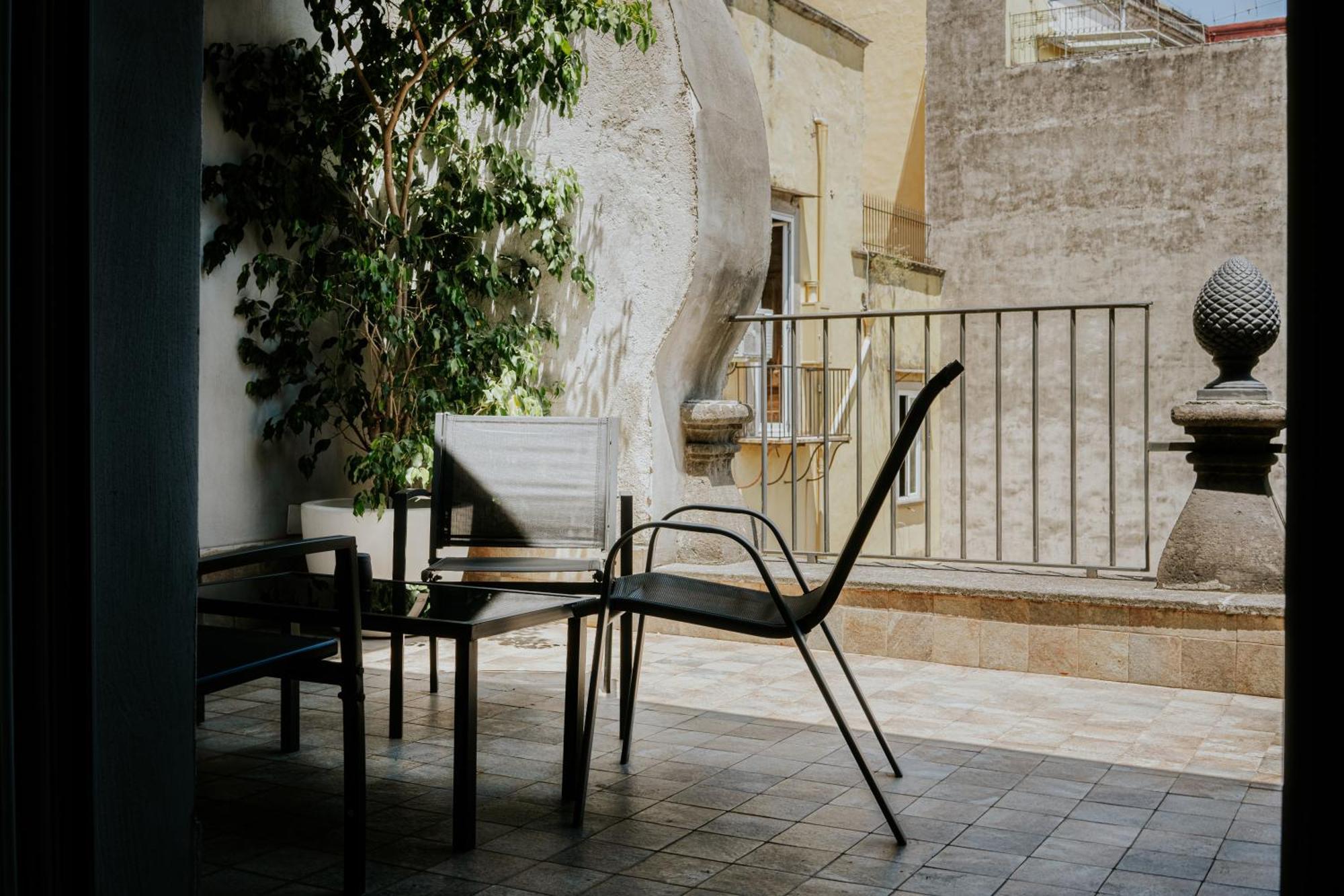 La Bella Vita Luxury Apartament And Travel Solution Neapol Zewnętrze zdjęcie