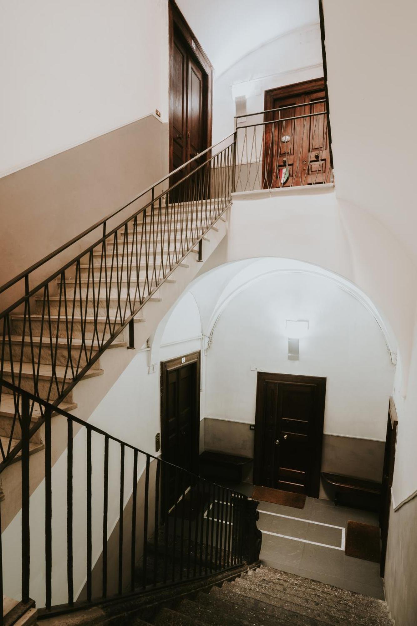 La Bella Vita Luxury Apartament And Travel Solution Neapol Zewnętrze zdjęcie