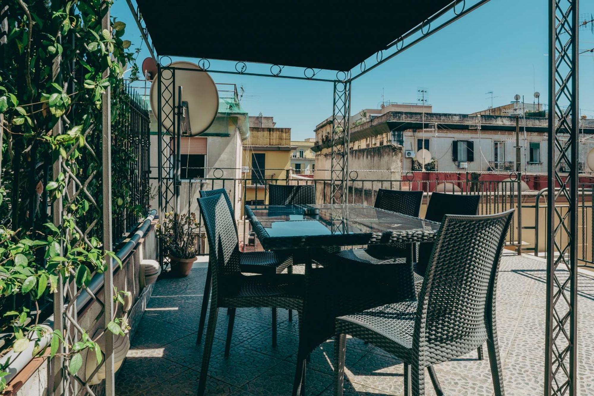 La Bella Vita Luxury Apartament And Travel Solution Neapol Zewnętrze zdjęcie